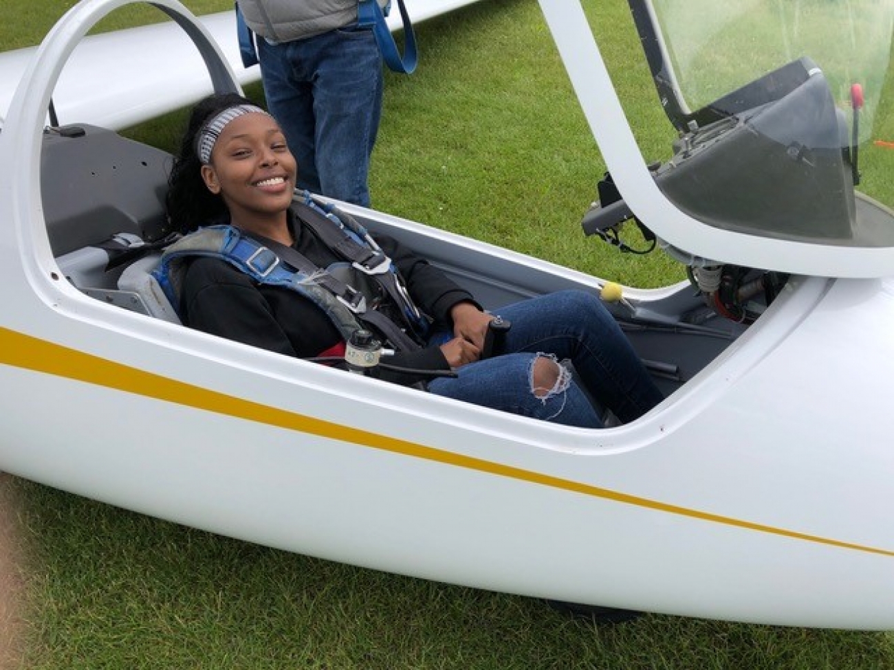 II. Benefits of Joining a Glider Flying Club